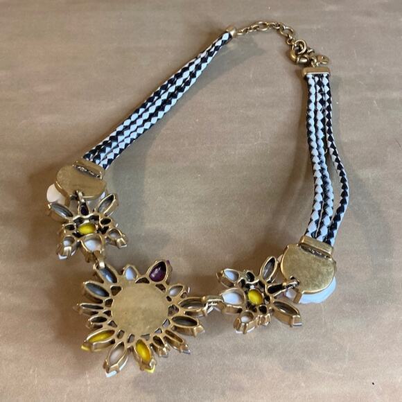 0018 J. Crew Burnished Roses Statement Necklace w/Harlequin-Style Cord EUC - Picture 5 of 7